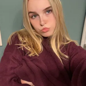Madison - Rated #1 teen on OF Onlyfans