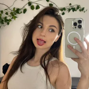 emmy Onlyfans