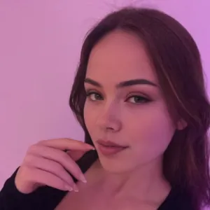 Lilly - guess what? 18 yo Onlyfans