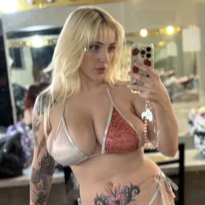 Strawbunnyx0x0 Onlyfans