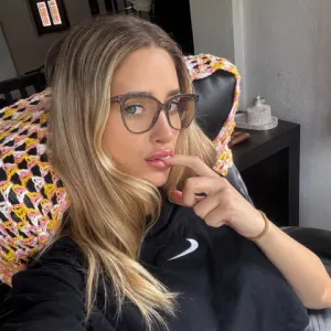 𝒷𝒶𝒷𝓎𝑔𝒾𝓇𝓁 𝐹𝒶𝒾𝓉𝒽 🩵 Onlyfans