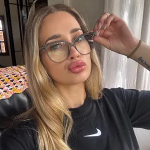 𝒷𝒶𝒷𝓎𝑔𝒾𝓇𝓁 𝐹𝒶𝒾𝓉𝒽 🩵 Onlyfans