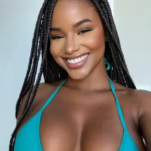Larissa Silva🇧🇷Chocolate🍫 Onlyfans