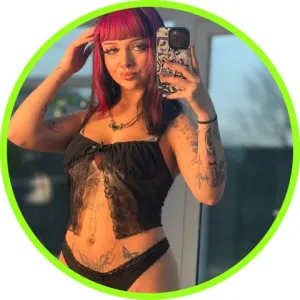 Lucy 😈 (5'0/ 152cm) Onlyfans