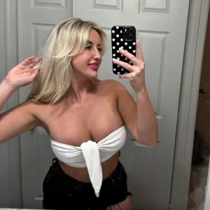 Libby 🩷 Free Today Only Onlyfans