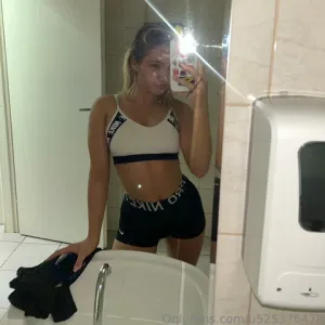 Amelia 🤍 Onlyfans