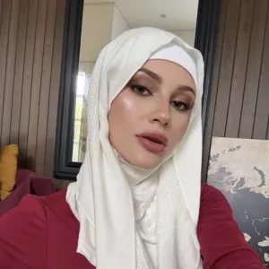 Julia Мansour 🪷 Onlyfans
