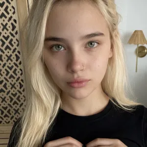 Ella 🇸🇪 Onlyfans