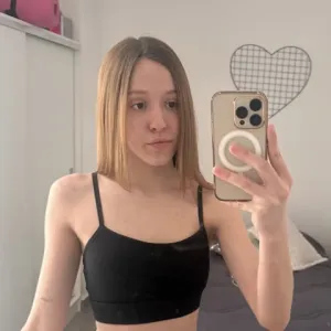Little Miss Melanie 😇 Onlyfans