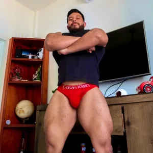 Arnold Zacarias Coach Onlyfans