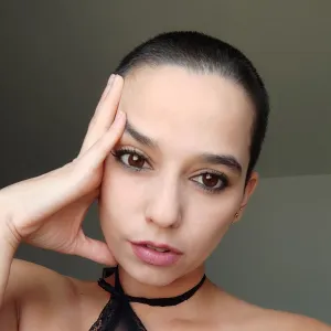 Rahel Bald Goddess 🩷👩🏻‍🦲🫴🏻 Onlyfans