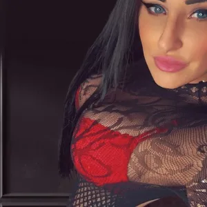 devilicious-queen-t OnlyFans