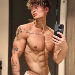 Melvin Moore Onlyfans