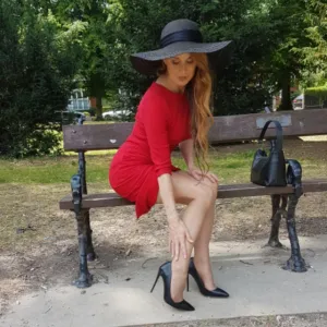Heels, & hosiery outdoors with Sharon Onlyfans