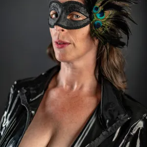 The Real Masked Milf Onlyfans