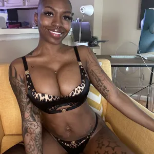 freemiloskye OnlyFans