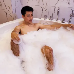 Leo R. Onlyfans