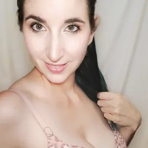 Emily Emerald Onlyfans