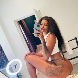 owamie-toxy Onlyfans