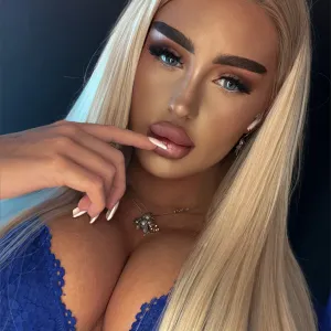 Lika Roudi 🤤                   DM me  💗 Onlyfans