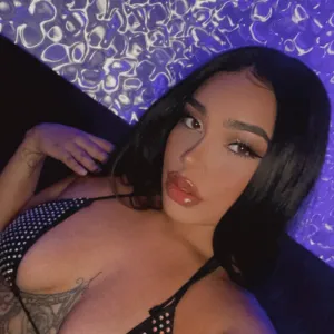 theeloveelyparis OnlyFans