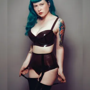 Stephanie Jay - Pin Up Model Onlyfans