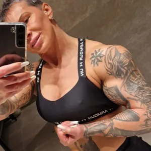 musclegirlfree OnlyFans