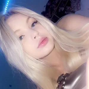 Blonde girl 🤍🦋🤍 Onlyfans