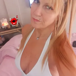 blondeweaknessxx OnlyFans