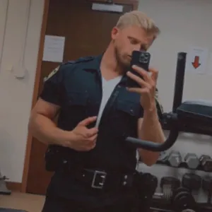 OfficerDom Onlyfans