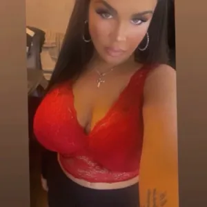 BUSTY BRAT 💋 one and only Onlyfans
