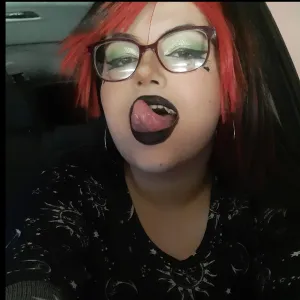 ChubbyGothGirl Onlyfans