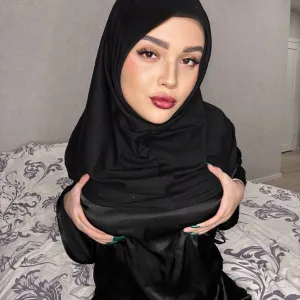 madina_muslim_x OnlyFans