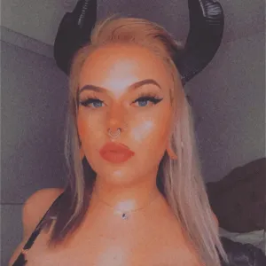 GothNextDoor Onlyfans