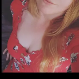weeaboohotwife OnlyFans