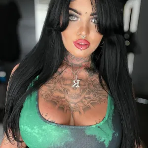 TATTED BEAUTY🔥 Onlyfans