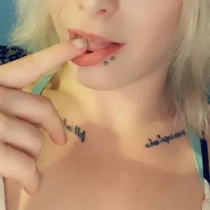 Pixxiedustxo - Teasers 😈💋. Onlyfans