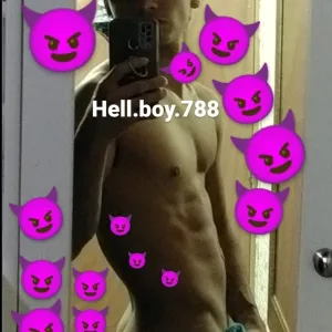 Hell boy 788 xxx chile contenido erotico Onlyfans