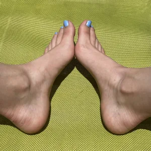 Cute Toes 👣🌈 Onlyfans