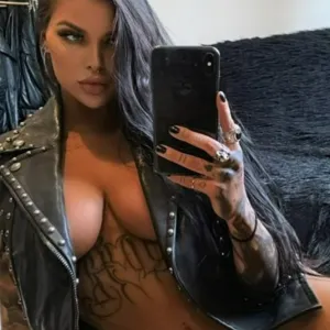 TEGAN NEWMAN - YOUR FAVE TATTED BADDIE 😈 Onlyfans