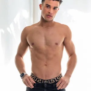 Dayron Tondike Onlyfans