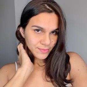 María Kois - 35 Onlyfans