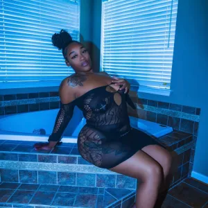 ‘𝓚𝓲𝓽𝓽𝔂𝔂🐱💦✨ Onlyfans
