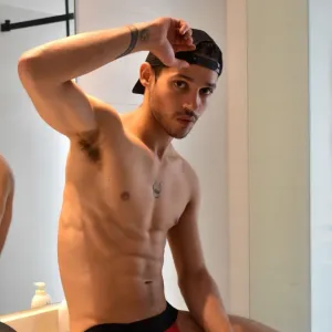Frank Machado Onlyfans