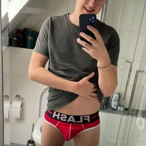 eeveetwink OnlyFans