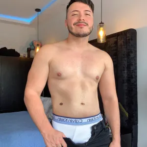 soyjairoandres OnlyFans