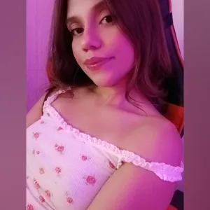 Sofia :3 Onlyfans