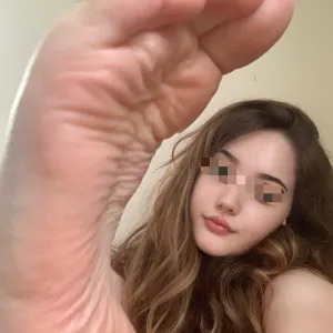 kittyfeetfirst OnlyFans