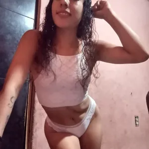 Chivi rica Onlyfans