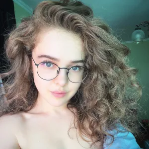 curly.witch Onlyfans